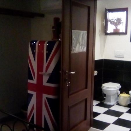 Guest House La Corte Normanna 취아카 객실 사진